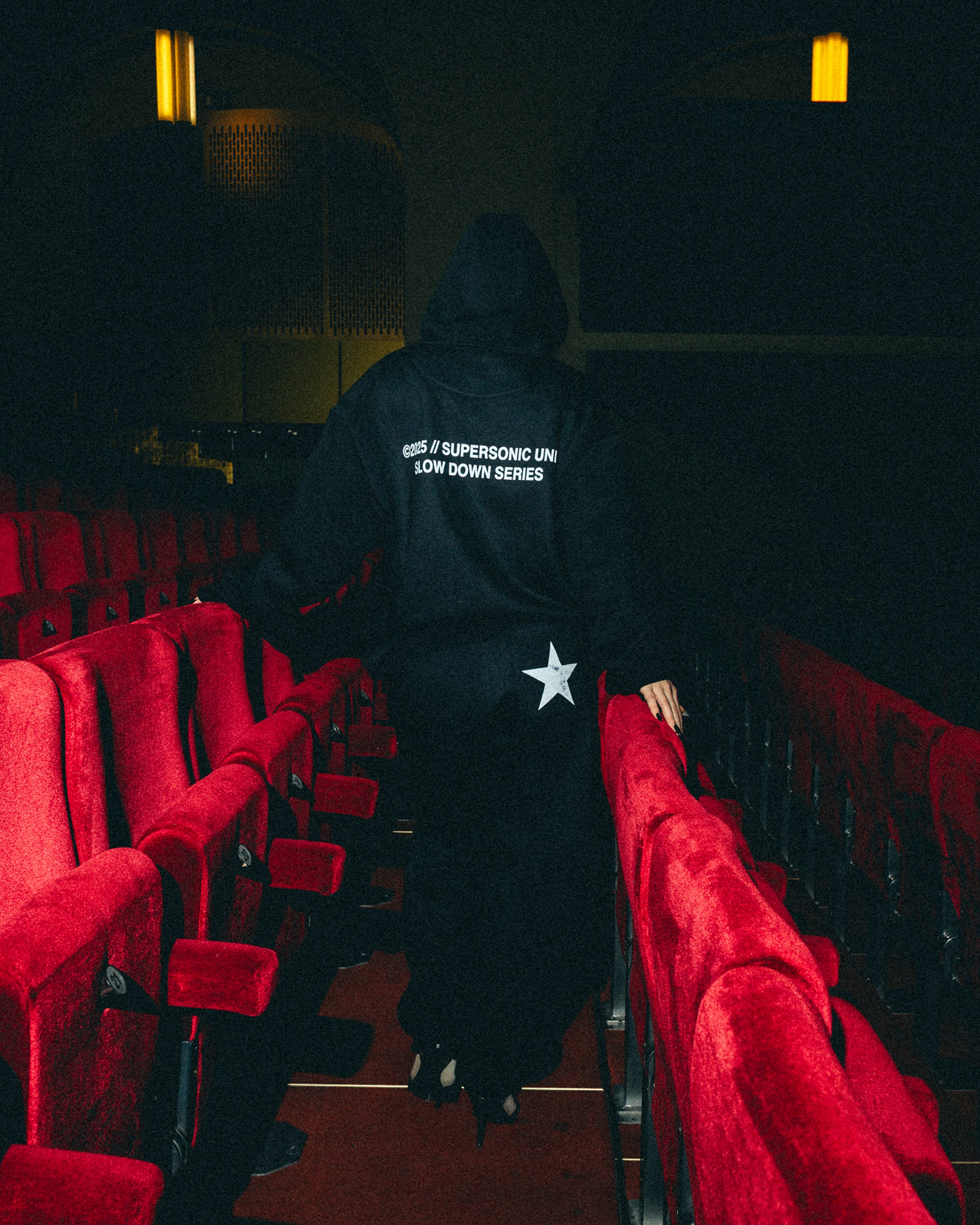 ČERNÉ SWEATPANTS • S⭐️